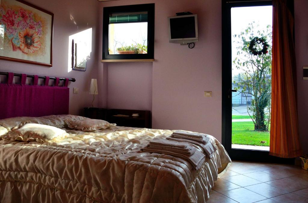 Agriturismo Dondino Cavriana Номер фото